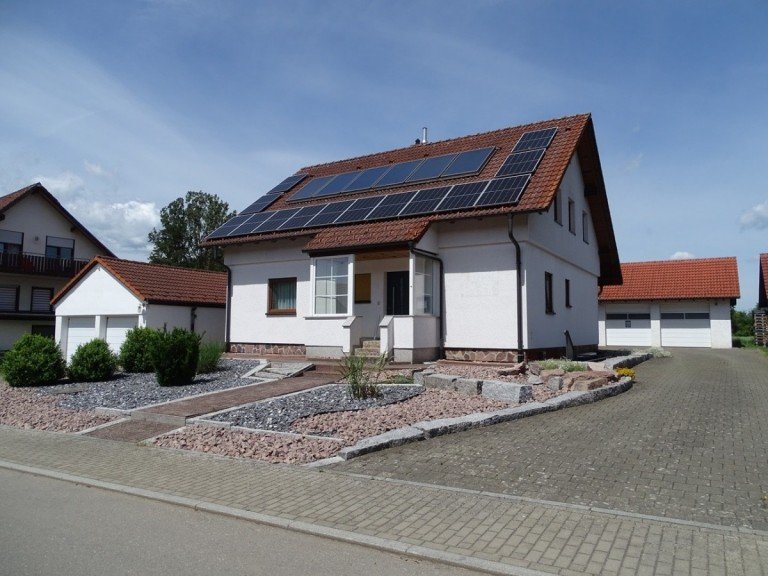 Seitenansicht Bad D�rrheim - Sunthausen Einfamilienhaus Top saniertes Einfamilienhaus in Sunthausen - sehr gepflegt!