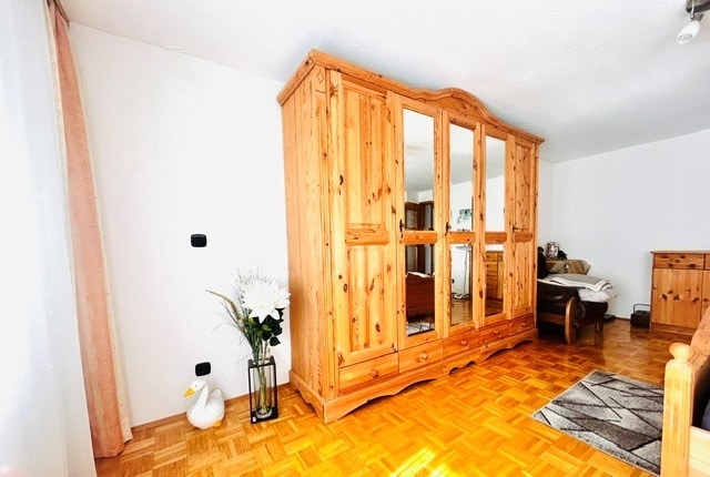 Schlafzimmer Zweifamilienhaus Neuhausen