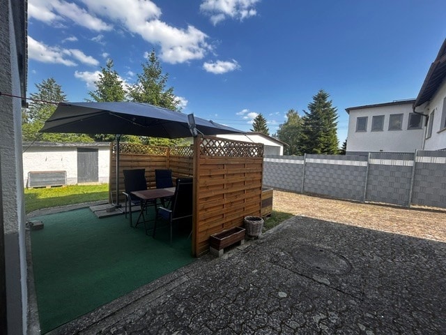 Platz f�r Ruhepausen Zweifamilienhaus Neuhausen