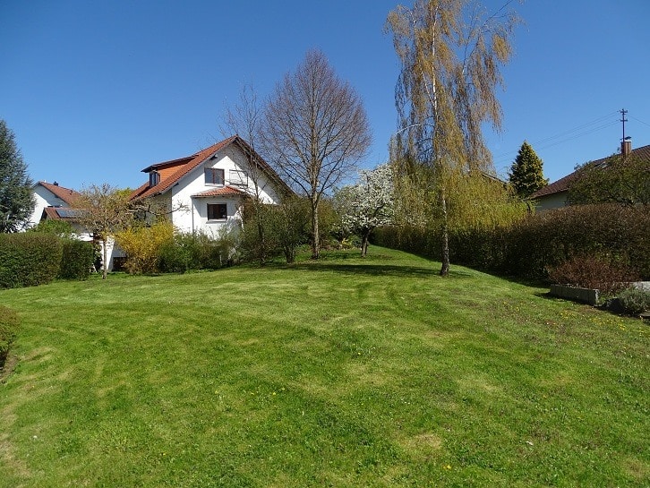 Blick vom Balkon Erdgeschosswohnung Tuningen