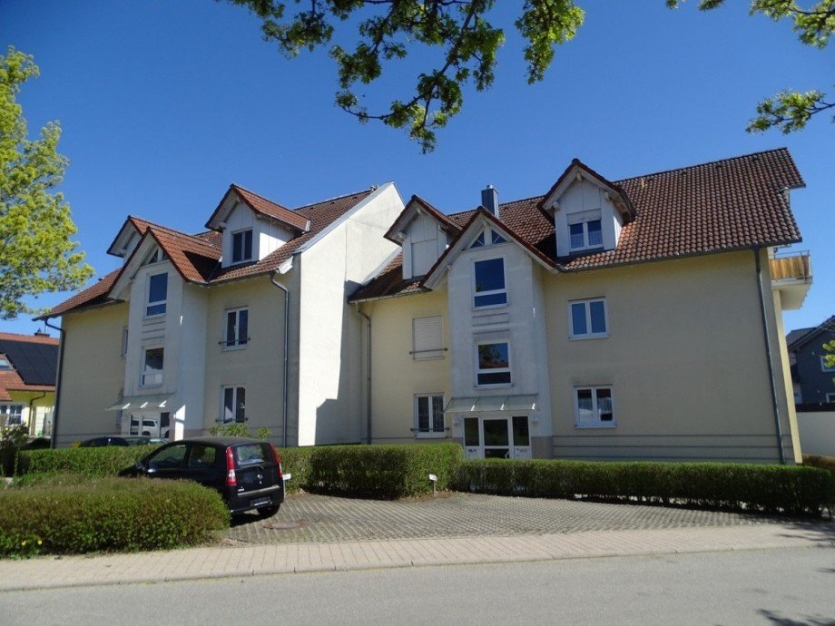 Frontansicht Erdgeschosswohnung Tuningen
