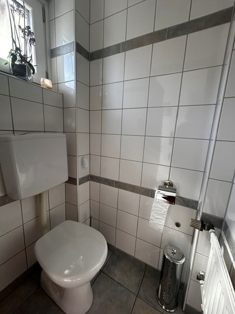 WC Zweifamilienhaus Neuhausen