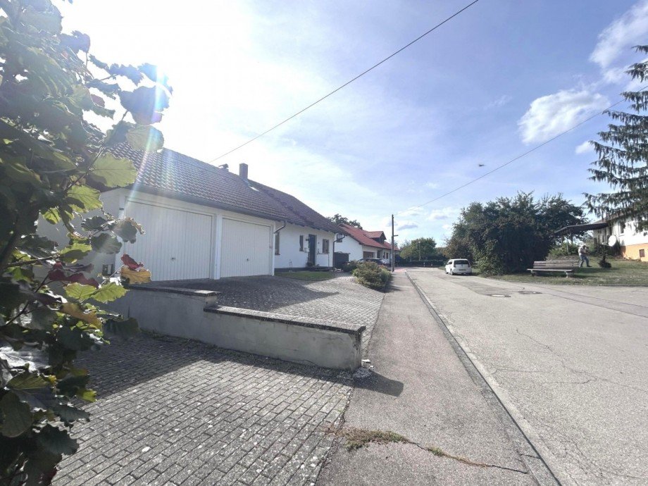 Vorderansicht Mehrfamilienhaus Me�kirch
