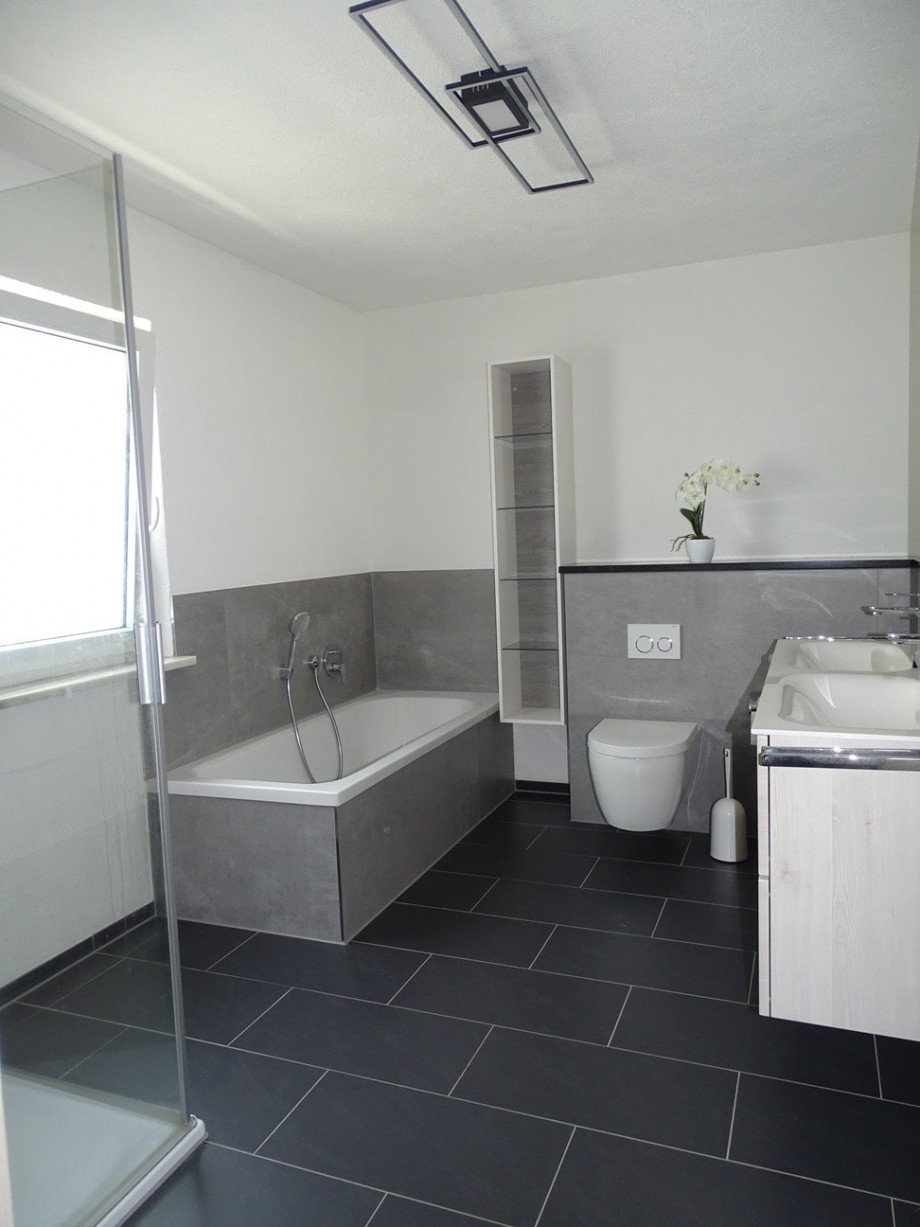 Badezimmer Erdgeschoss Einfamilienhaus Bad D�rrheim