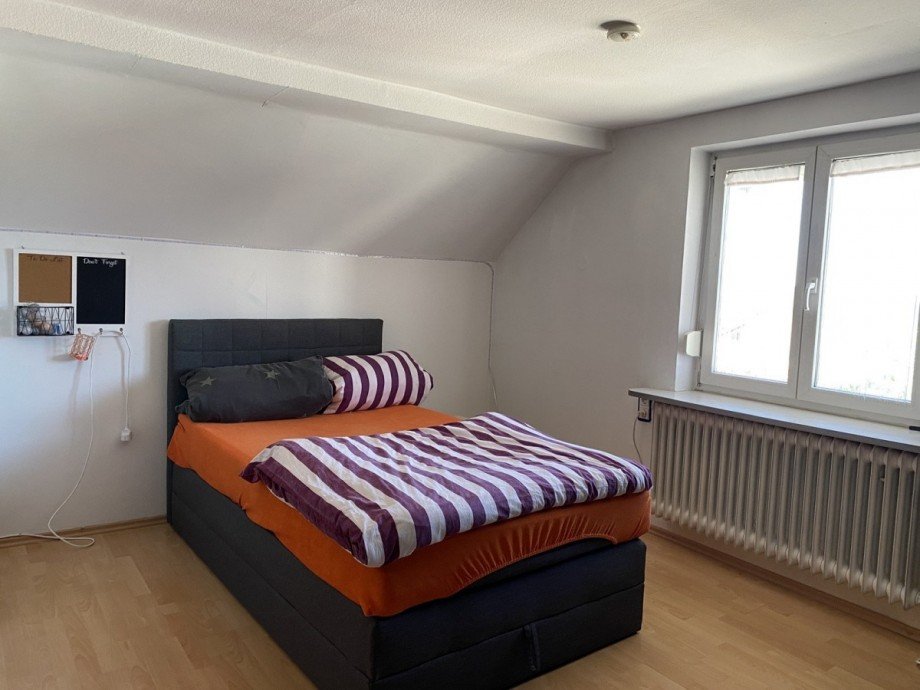 Zimmer 1 Doppelhaush�lfte Neuhausen