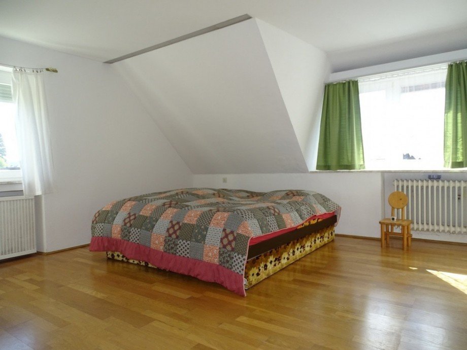 Zimmer 3 OG Einfamilienhaus Tuningen