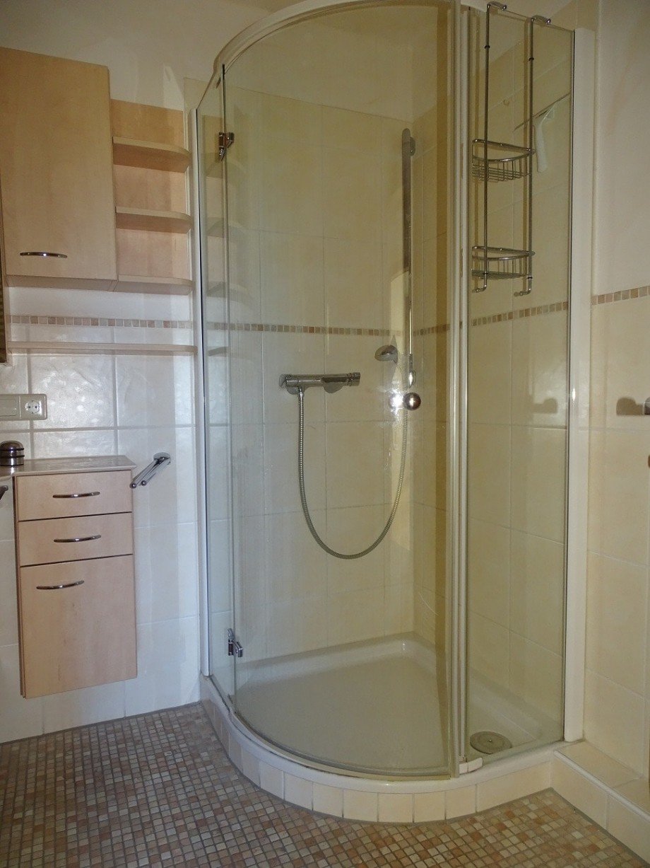 Badezimmer mit Dusche Etagenwohnung Villingen-Schwenningen