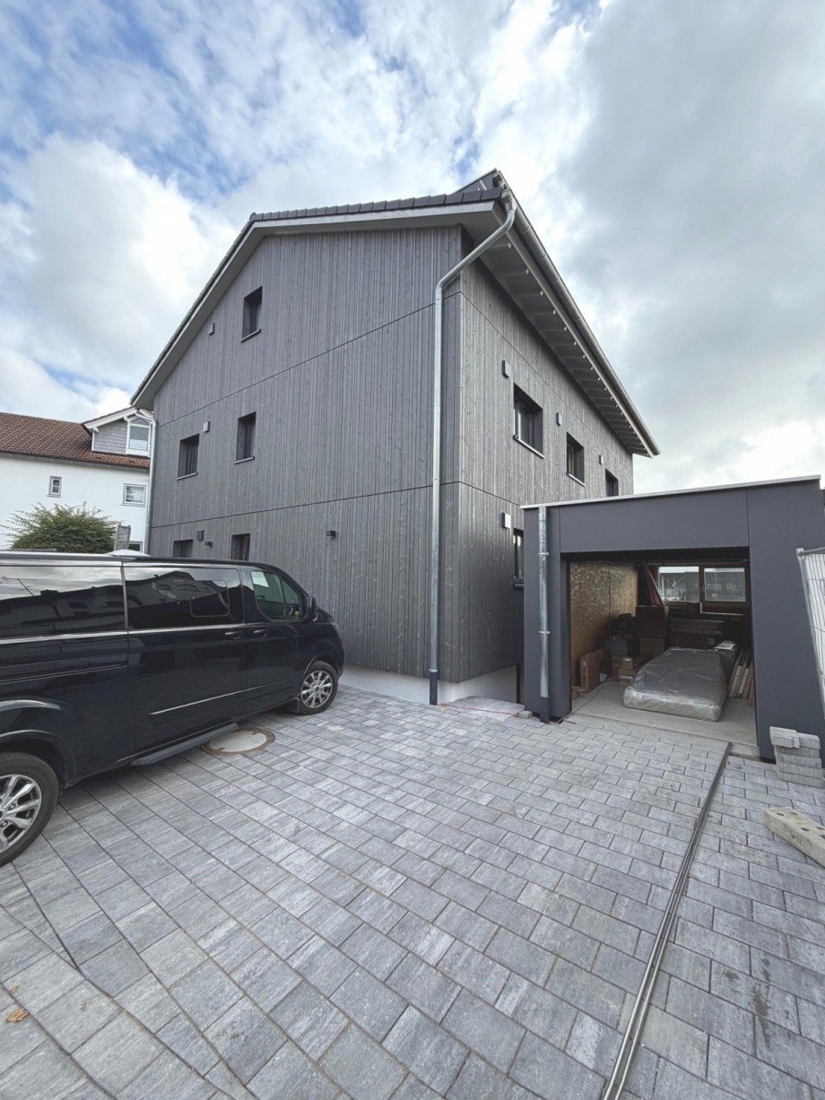  Dachgeschosswohnung �berlingen