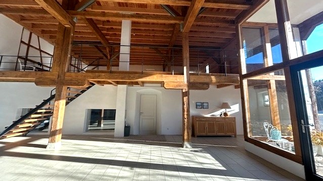 Lobby mit Empore Landhaus Sauldorf