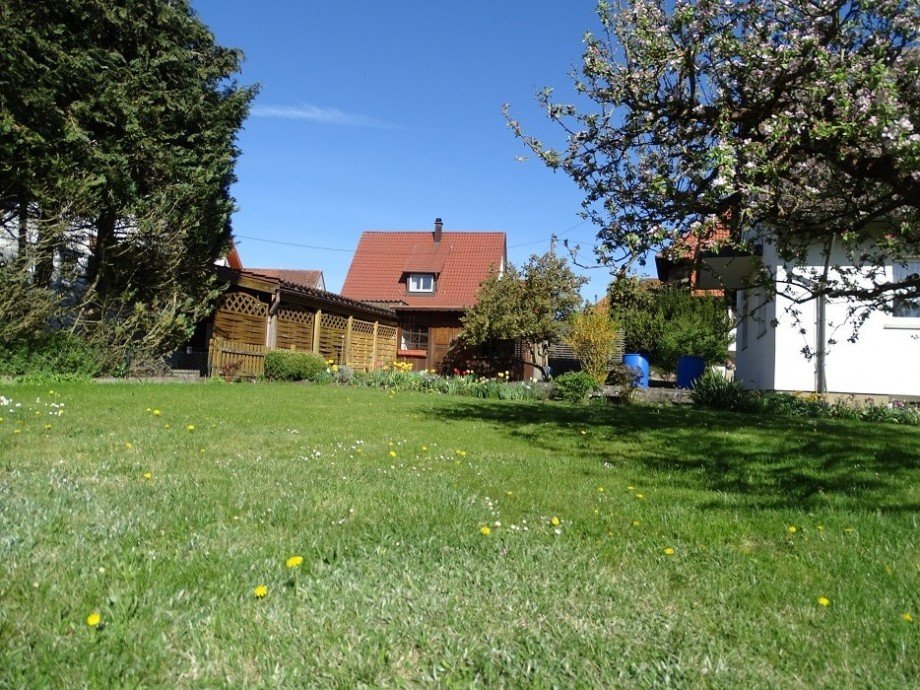 Garten Einfamilienhaus Tuningen