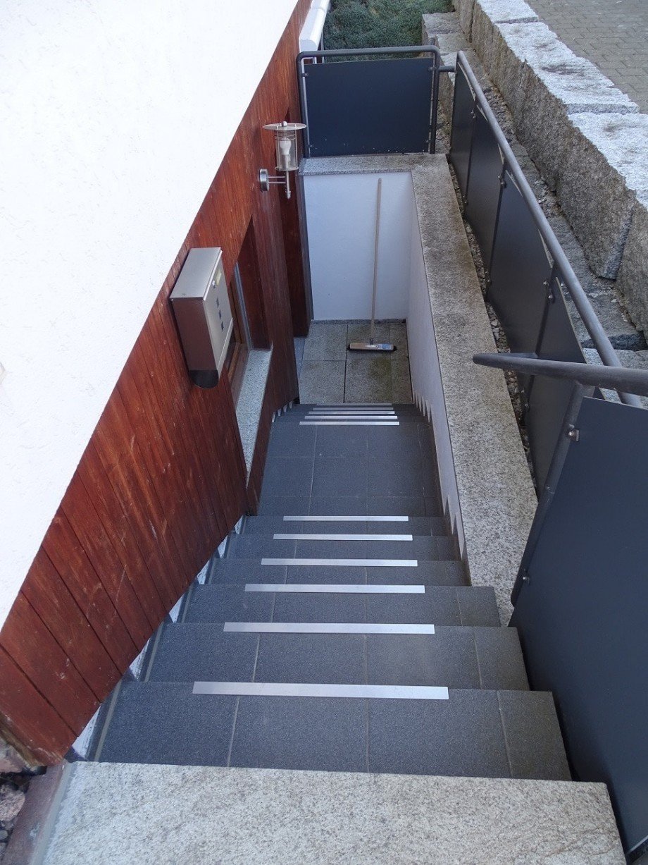 Zugang zur Einliegerwohnung Einfamilienhaus Bad D�rrheim