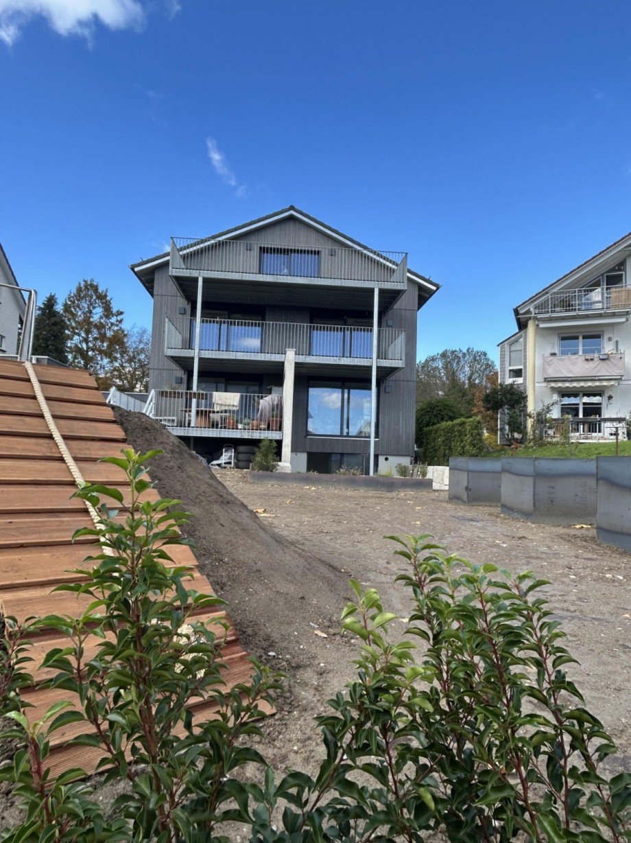  Dachgeschosswohnung �berlingen