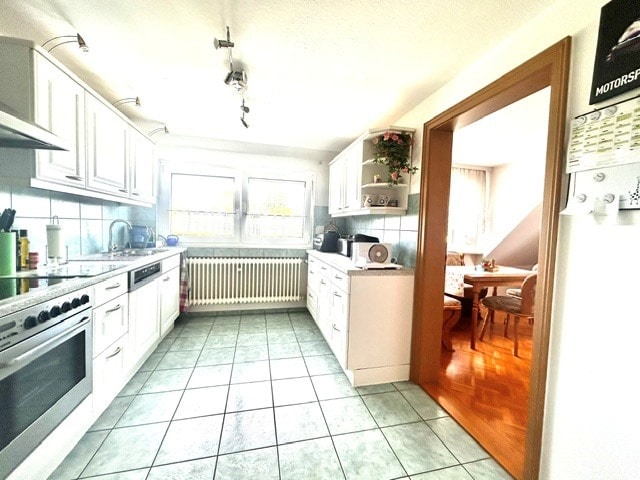 x Zweifamilienhaus Neuhausen