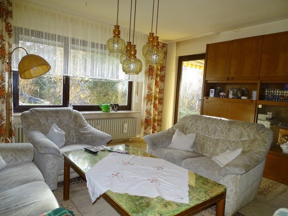 Wohnzimmer mit Zugang zur Terrasse Erdgeschosswohnung Schramberg