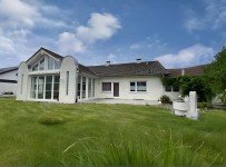 Hauptbild Freistehendes Einfamilienhaus mit Doppelgarage in 78549 Spaichingen