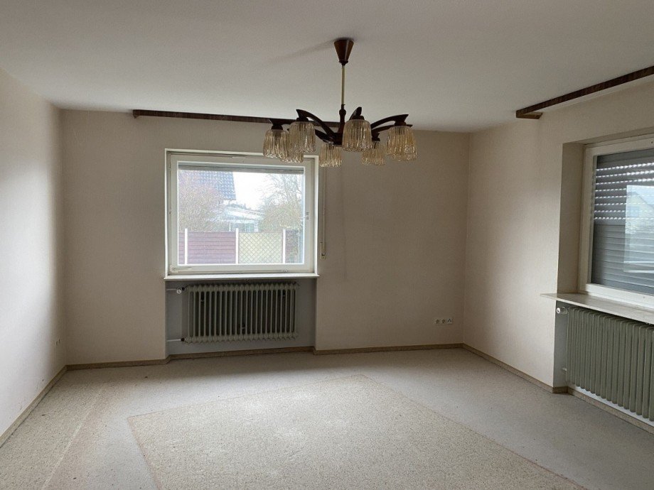 Wohnen EG Zweifamilienhaus Neuhausen
