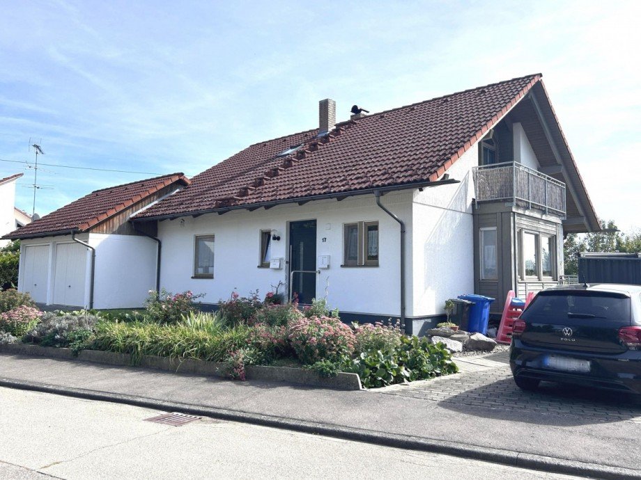 Vorderansicht Mehrfamilienhaus Me�kirch