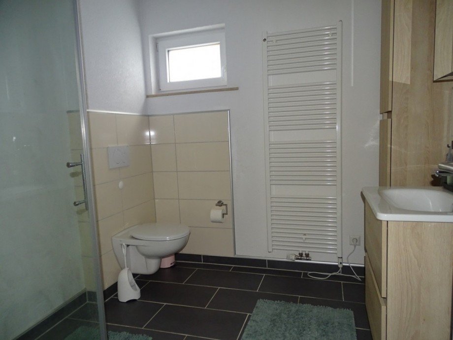 Badezimmer Einliegerwohnung Einfamilienhaus Bad D�rrheim