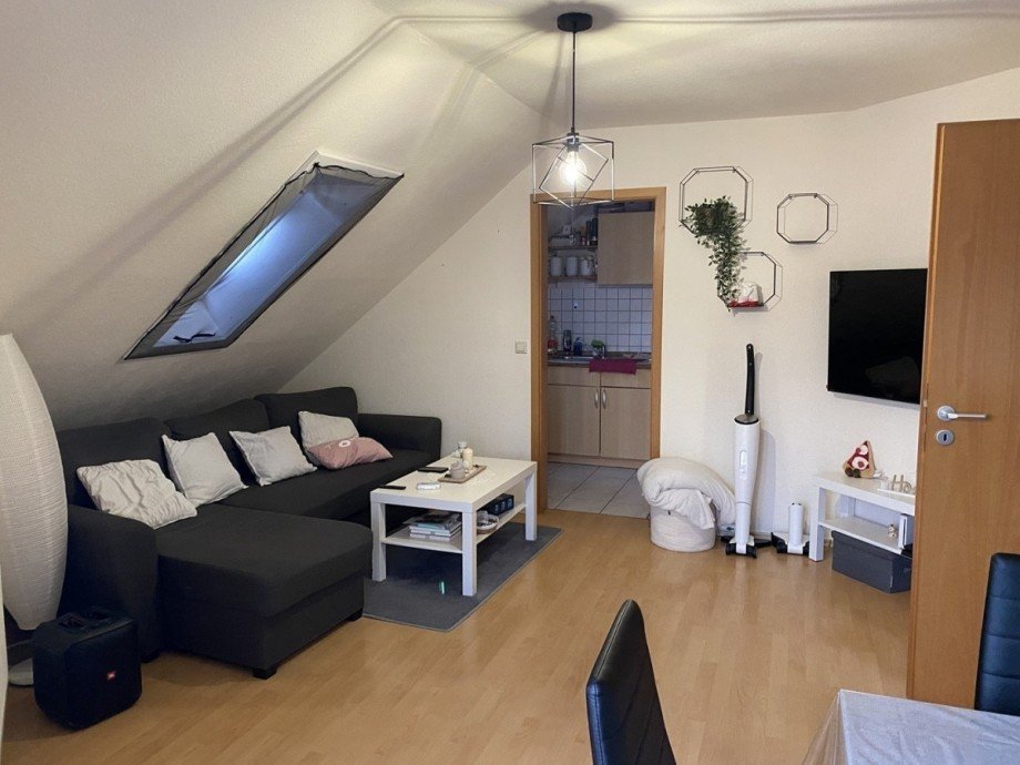 Wohnzimmer Dachgeschosswohnung Wellendingen
