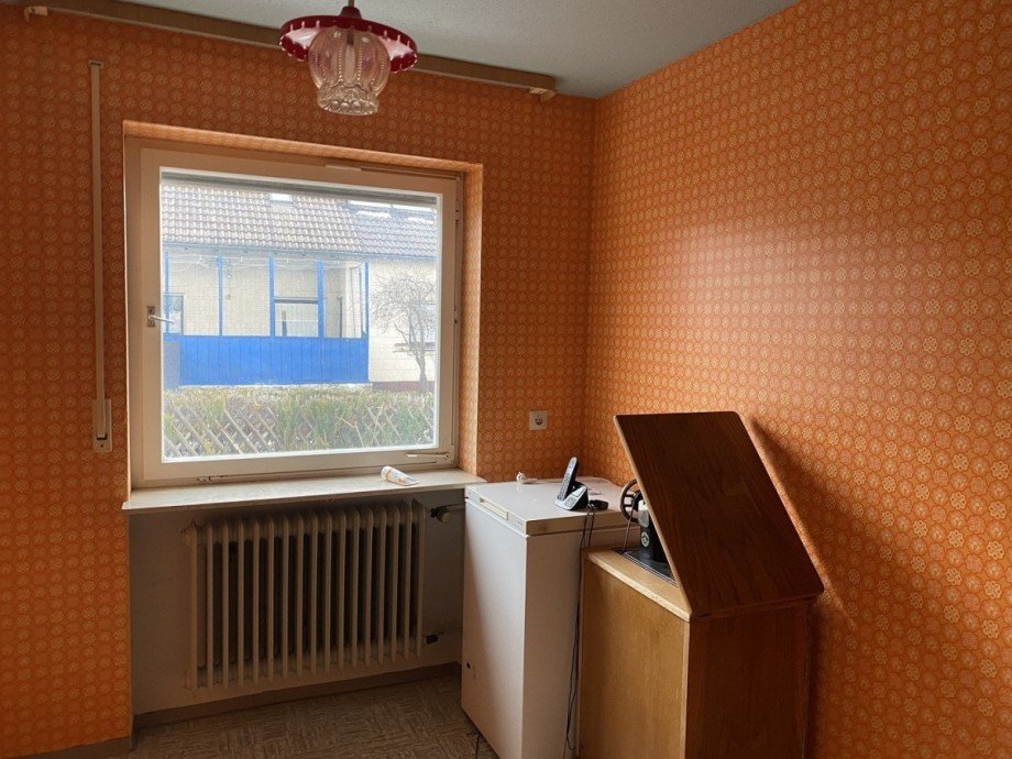 Kind 1 EG Zweifamilienhaus Neuhausen