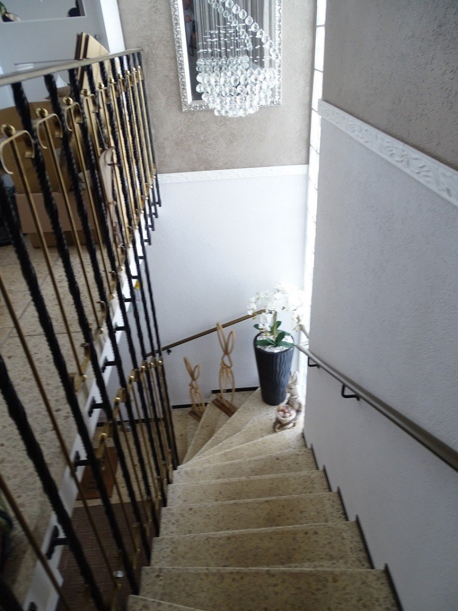 Treppenhaus Etagenwohnung St. Georgen