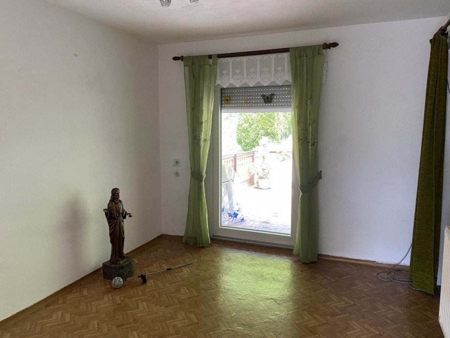 Zimmer 6 Doppelhaush�lfte Reichenbach