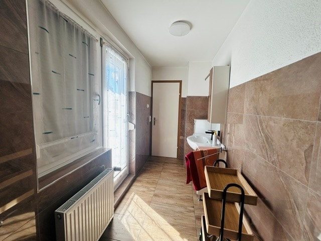 Bad unten 2 Zweifamilienhaus Neuhausen