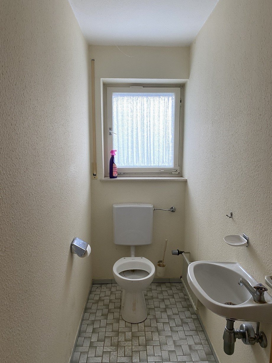 WC EG Zweifamilienhaus Neuhausen