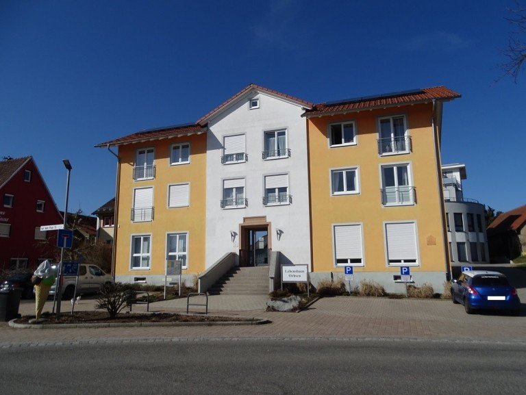Frontseite Tuningen Etagenwohnung Altersgerechte Wohnung in Tuningen - sofort frei!