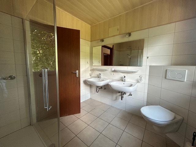 Bad EG Bungalow Engen